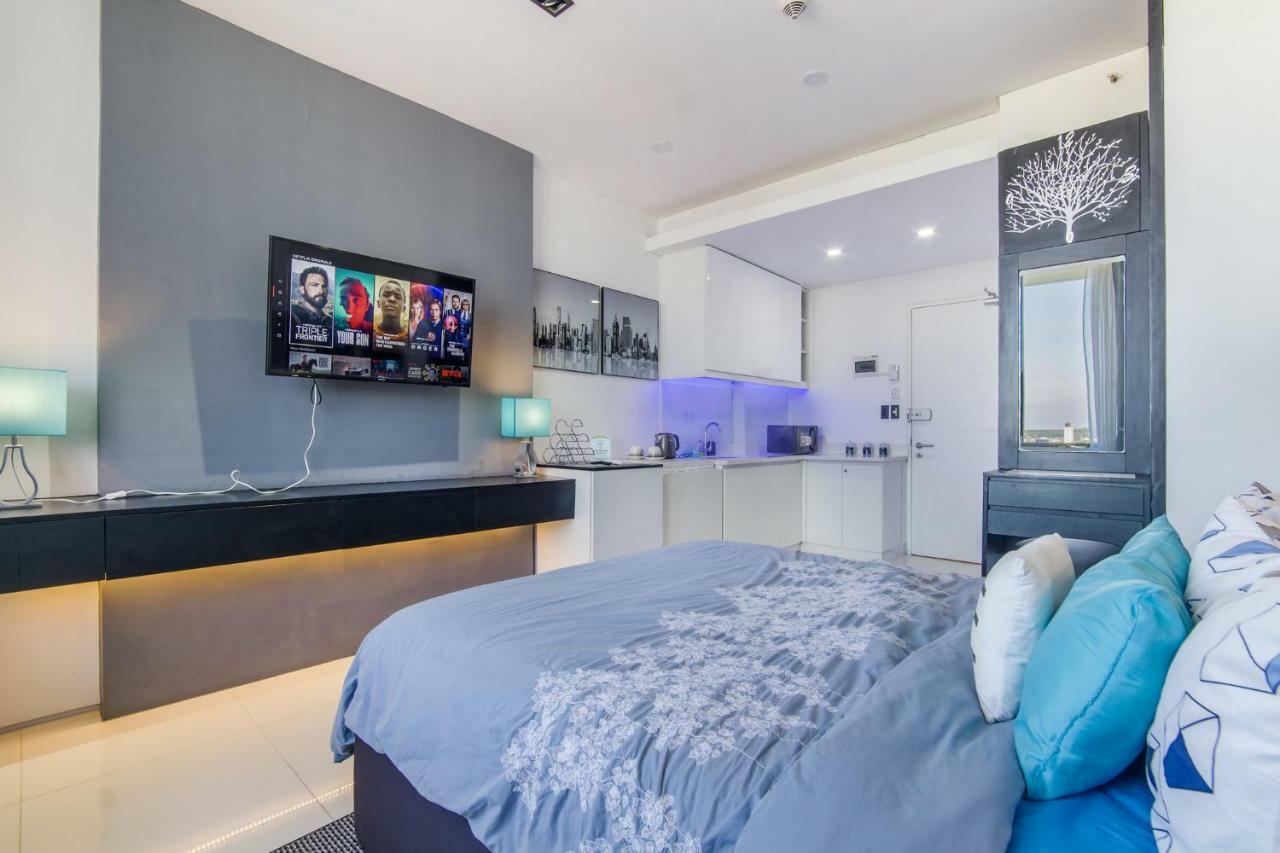 Free Netflix Condo Near It Park With 32-Inch Samsung Hdtv Cebu Exterior foto